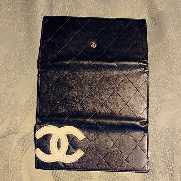 Chanel Black/White Wallet An CHECK BOOK *LONG WALLET*EUC - Picture 2 of 6